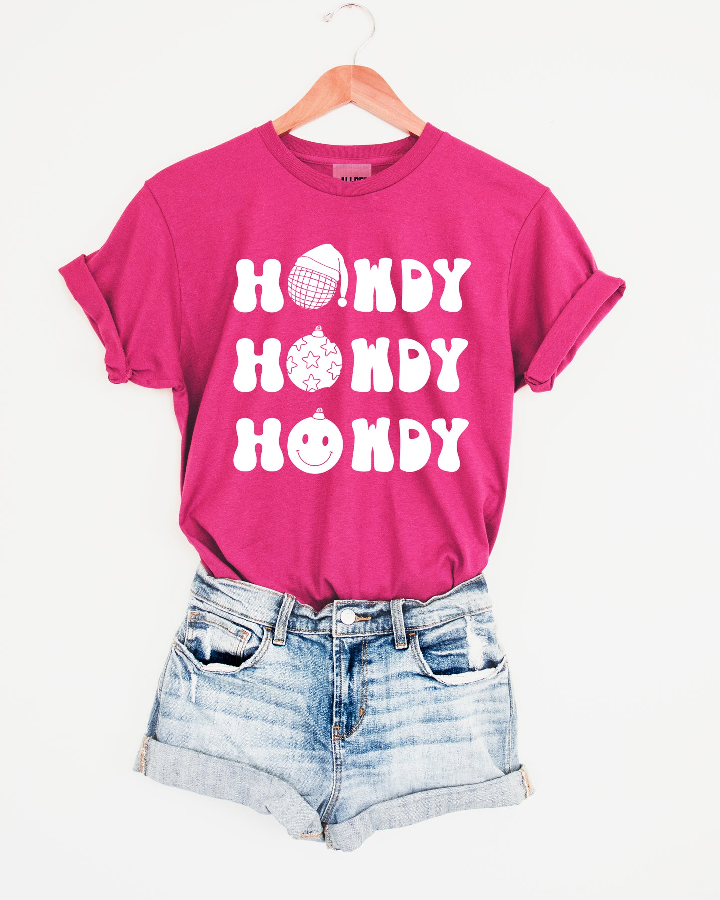 Ho Ho Howdy Western Christmas Graphic Tee - Fuchsia