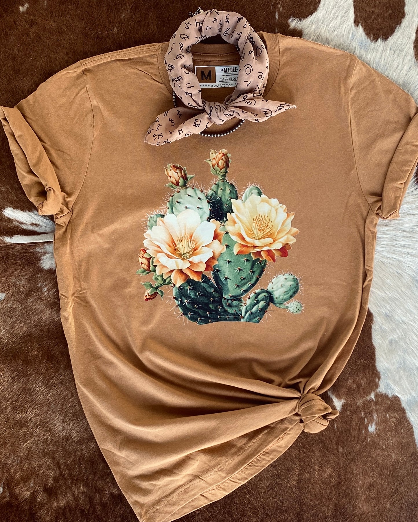 Cactus Blossom Graphic Tee - Toast