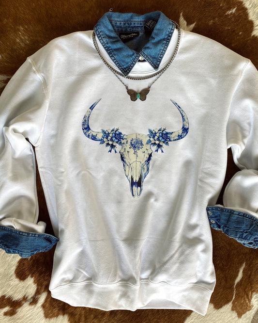 Fancy Cow Skull Graphic Sweatshirt - White