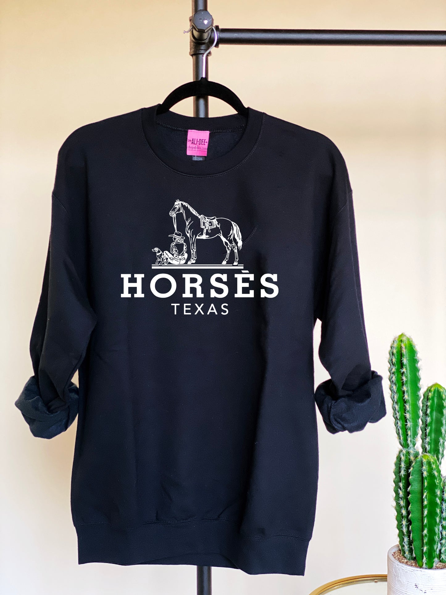 HORSES Graphic Sweatshirt - Black